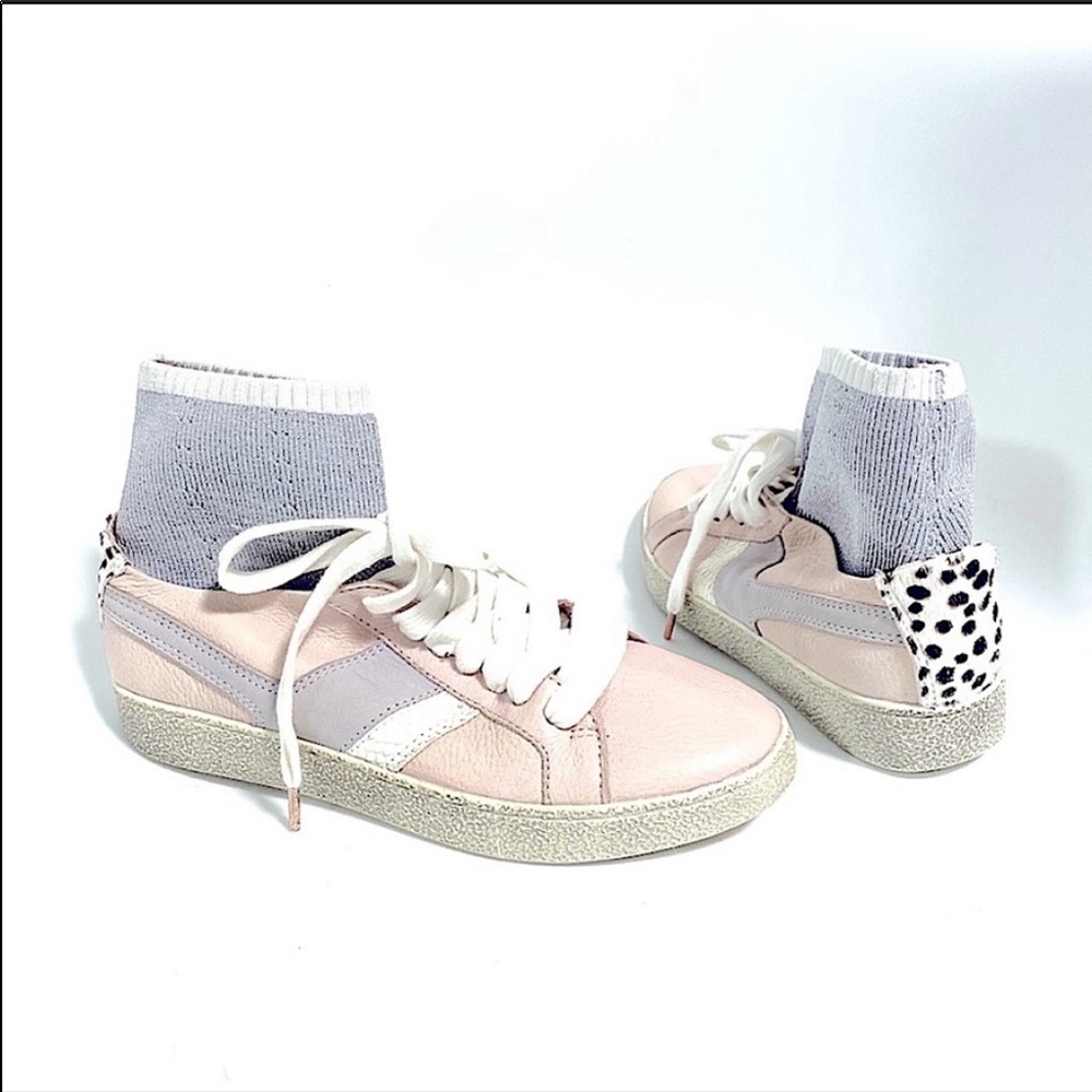 NEW! RARE! Dolce Vita. Mixed media sneaker